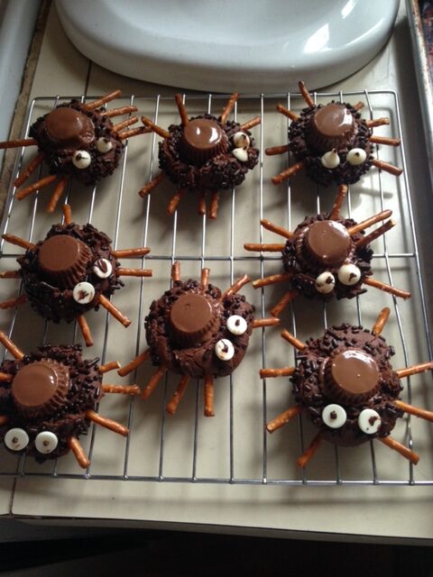 homeschool fall activity making treats that look like spiders